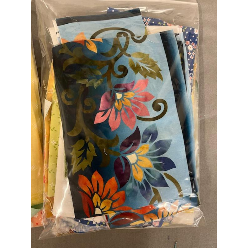 Scrap Grab Bag - Fabrics Vary (1 lb of Fabric)