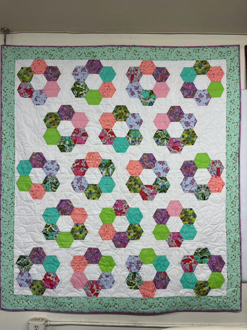 Hexi Bloom Fabric and Pattern Kit
