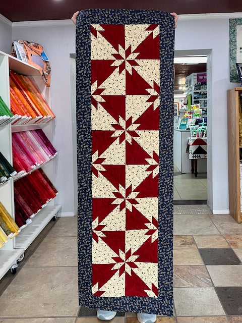 Hunter Star Block Tablerunner Class - Aug 22 10:30 - 4:30