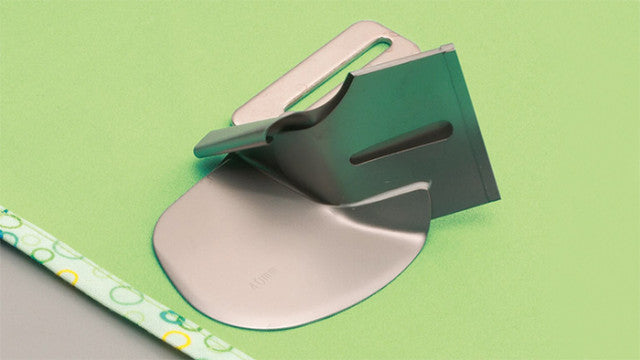 Baby Lock Foot - Serger & Sashiko Single  Fold Bias Binder 28Mm BLE8-S4